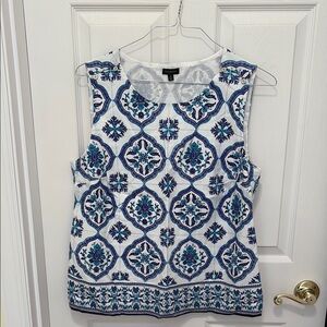 Patterned blouse